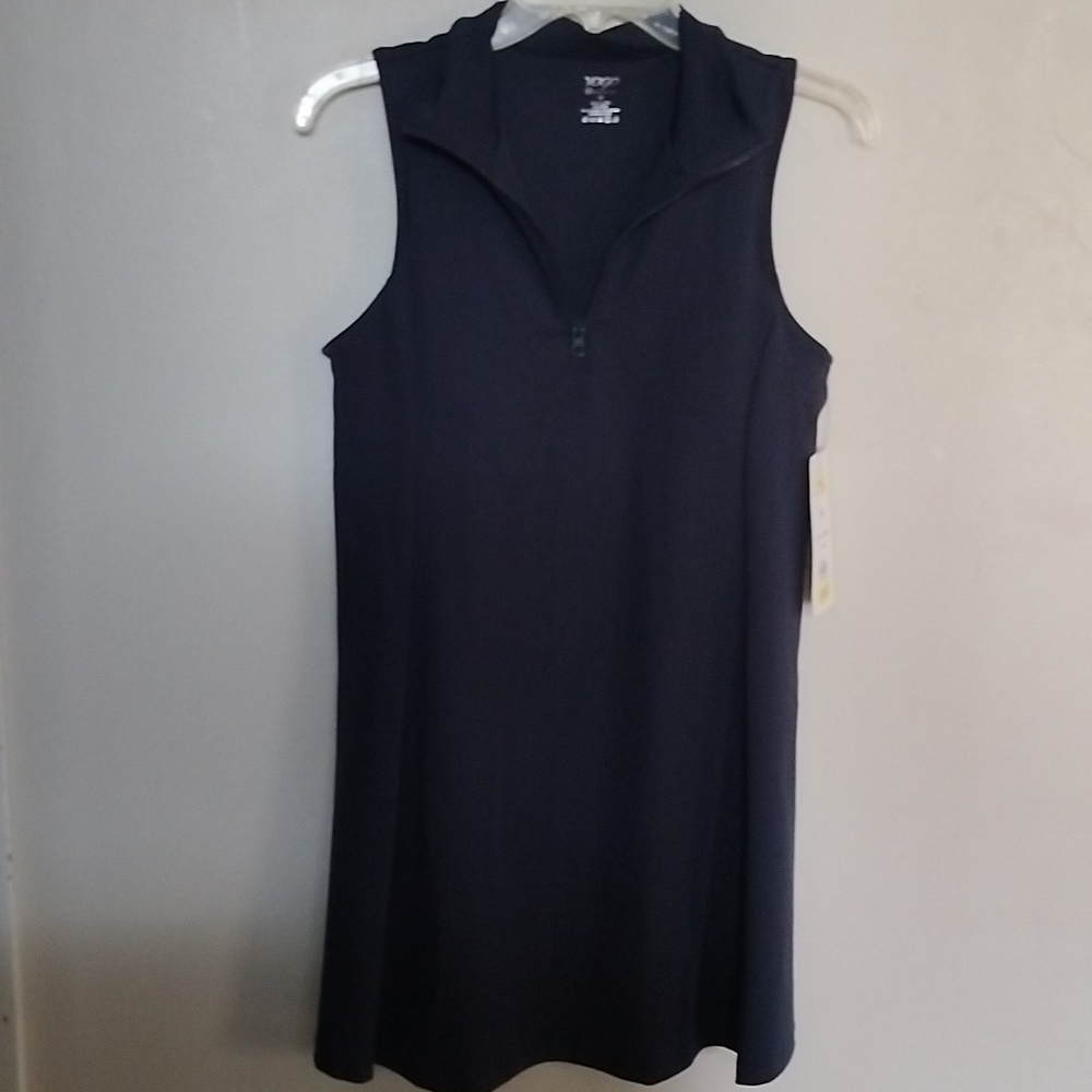 Vogo Athletic dress black zippered front sleeveless Medium New